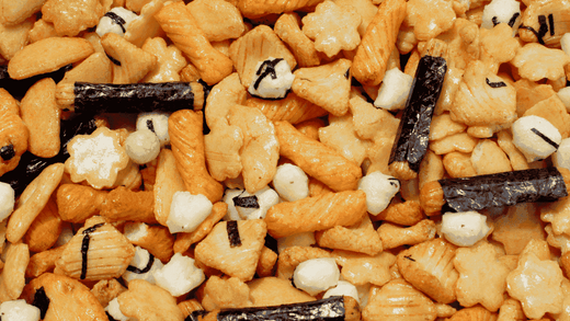 Variety of rice crackers